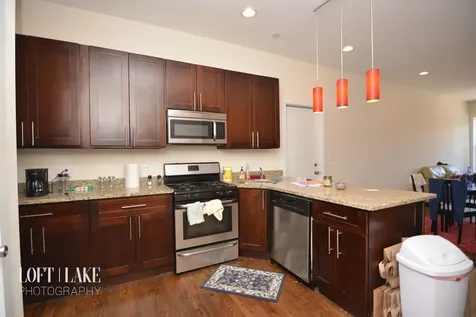 1032 North Ashland Avenue Chicago IL 60622