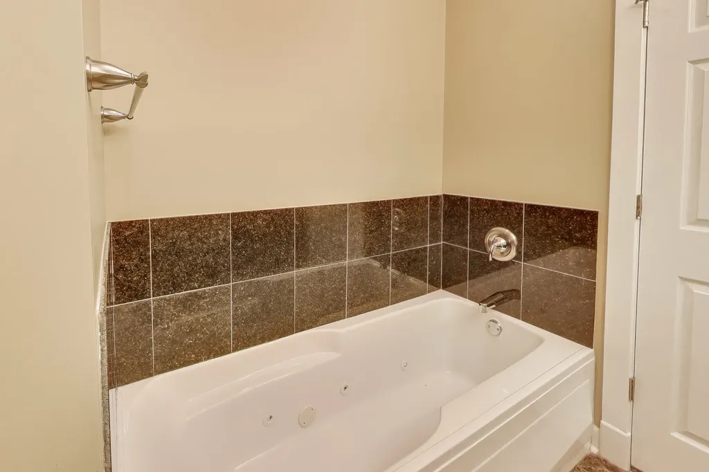 1416 West Farwell Avenue Chicago IL 60626