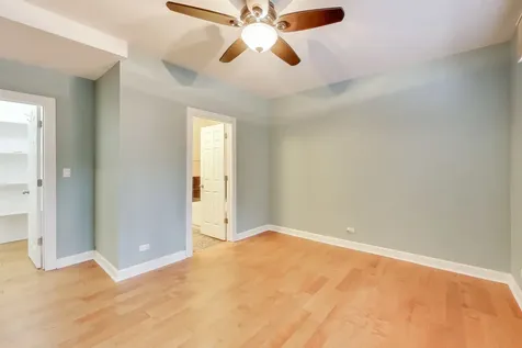 1416 West Farwell Avenue Chicago IL 60626