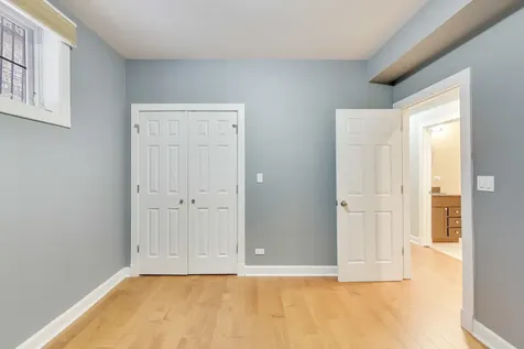 1416 West Farwell Avenue Chicago IL 60626