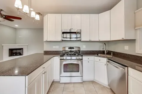 1416 West Farwell Avenue Chicago IL 60626