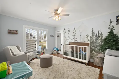 381 Douglas Avenue Crystal Lake IL 60014
