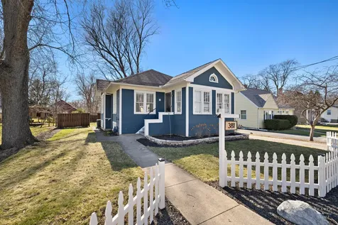 381 Douglas Avenue Crystal Lake IL 60014