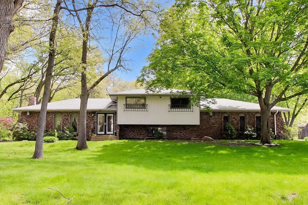 26339 South Woodlawn Avenue Crete IL 60417