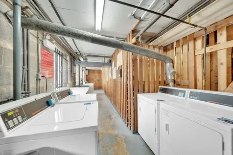 6161 North Hoyne Avenue Chicago IL 60659