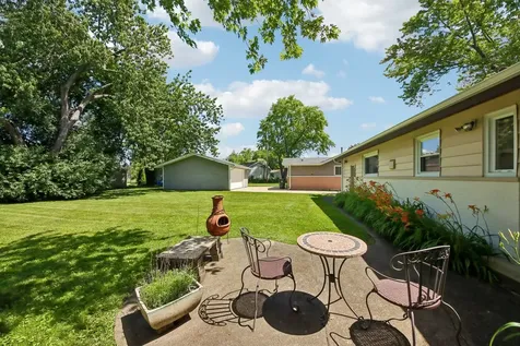 320 Illinois Boulevard Hoffman Estates IL 60169