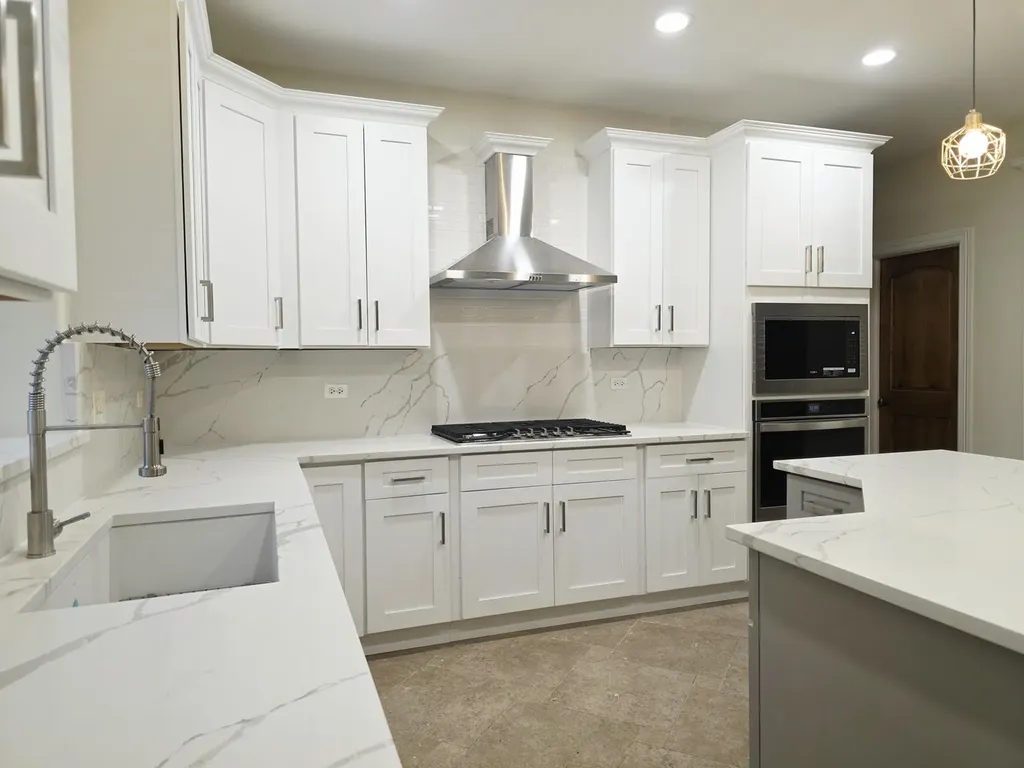 26513 Silverleaf Drive Plainfield IL 60585
