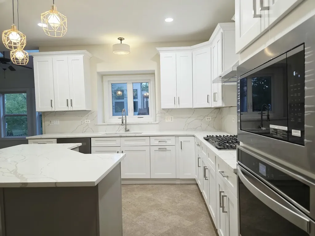 26513 Silverleaf Drive Plainfield IL 60585