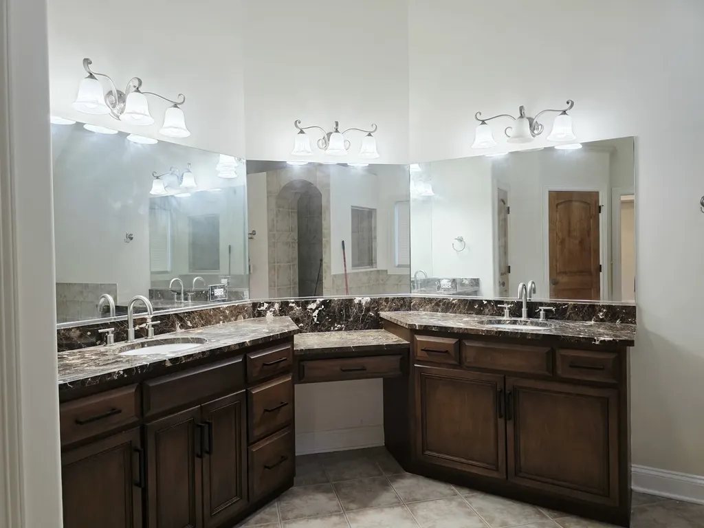 26513 Silverleaf Drive Plainfield IL 60585
