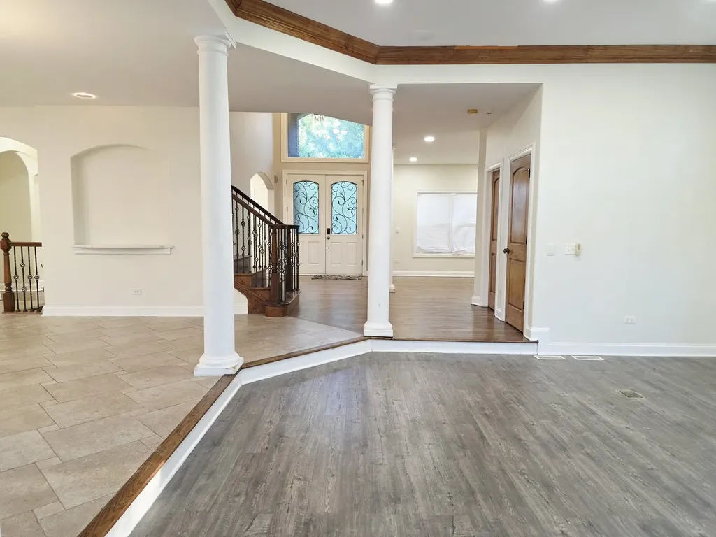 26513 Silverleaf Drive Plainfield IL 60585
