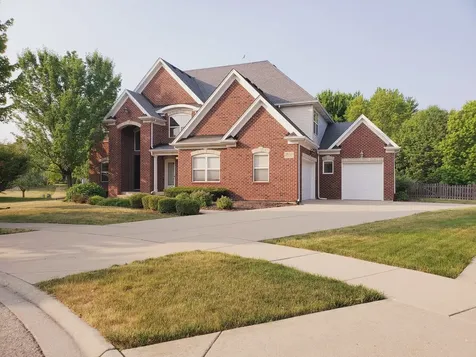 26513 Silverleaf Drive Plainfield IL 60585