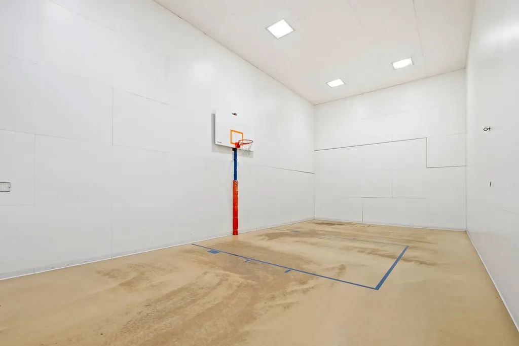 211 East Ohio Street Chicago IL 60611
