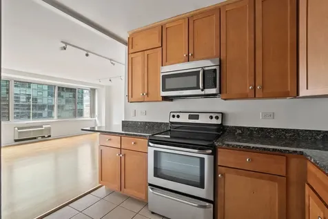 211 East Ohio Street Chicago IL 60611