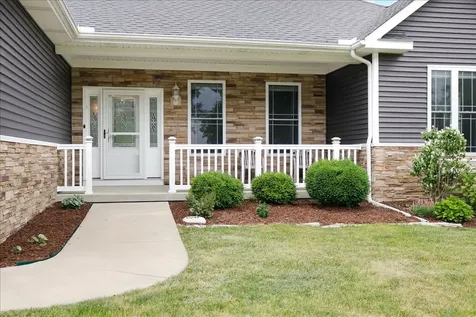 17055 North 1112 East Road Pontiac IL 61764