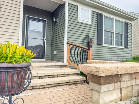 1902 Doolin Avenue Mchenry IL 60050
