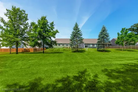 1902 Doolin Avenue Mchenry IL 60050