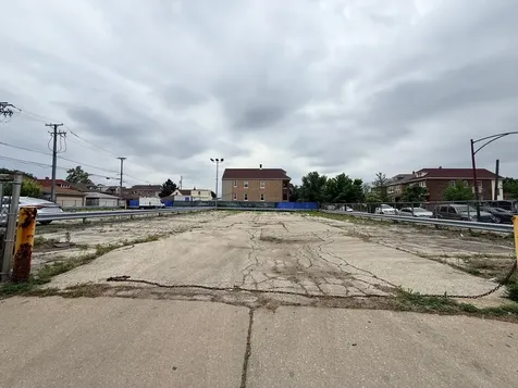 2849-3139 West 51st Street Chicago IL 60632
