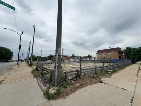 2849-3139 West 51st Street Chicago IL 60632