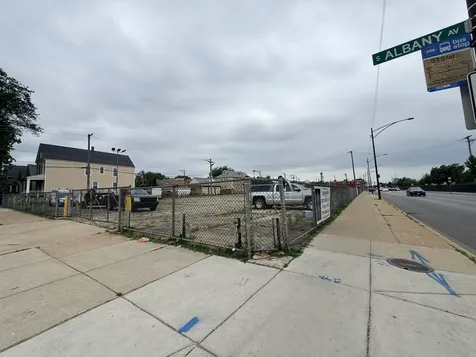 2849-3139 West 51st Street Chicago IL 60632