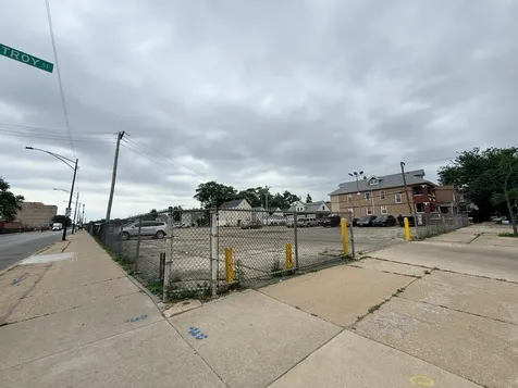 2849-3139 West 51st Street Chicago IL 60632