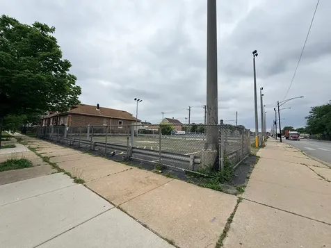 2849-3139 West 51st Street Chicago IL 60632