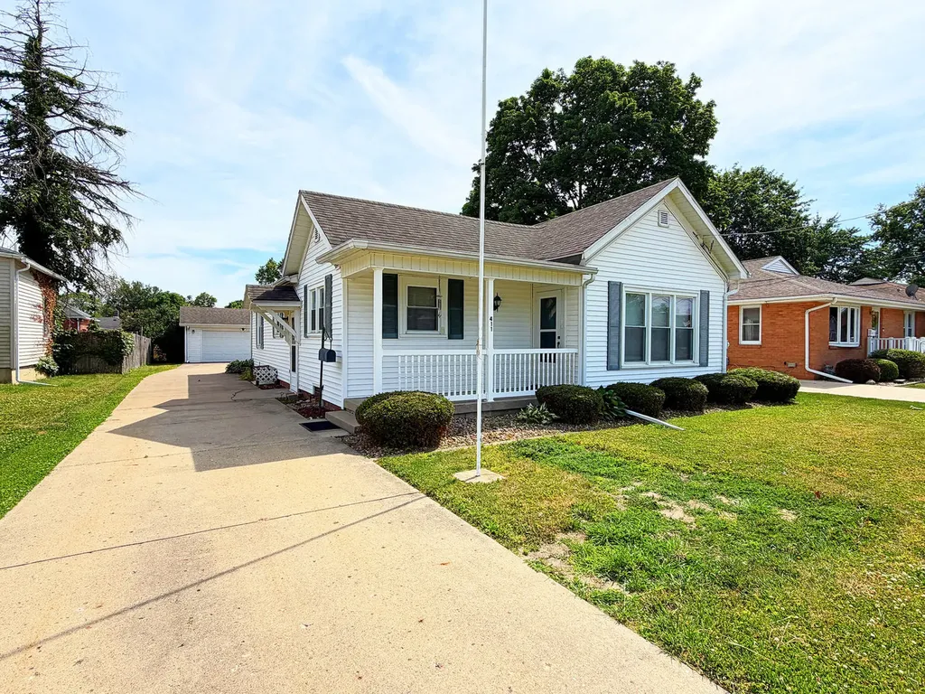 411 West Grant Street Streator IL 61364