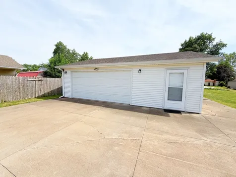 411 West Grant Street Streator IL 61364