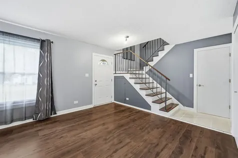 15348 Meadow Court Oak Forest IL 60452