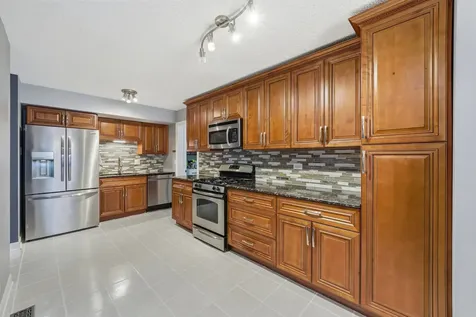 15348 Meadow Court Oak Forest IL 60452