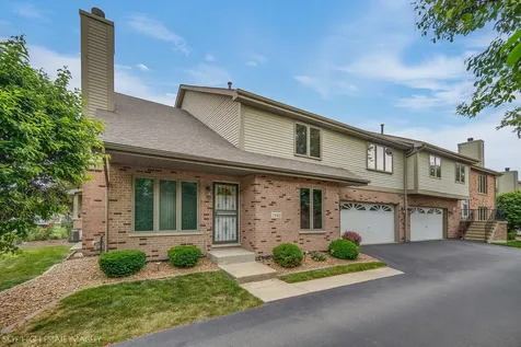 7940 West Tiffany Court Palos Hills IL 60465