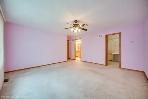 7940 West Tiffany Court Palos Hills IL 60465