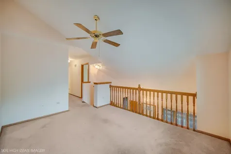 7940 West Tiffany Court Palos Hills IL 60465