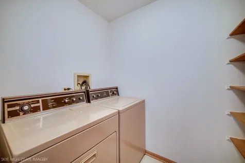 7940 West Tiffany Court Palos Hills IL 60465