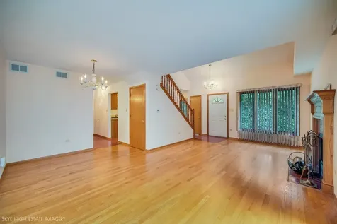 7940 West Tiffany Court Palos Hills IL 60465