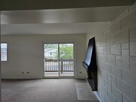 833 Village Quarter Road West Dundee IL 60118