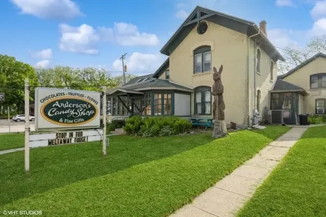 310 Cunat Boulevard Richmond IL 60071