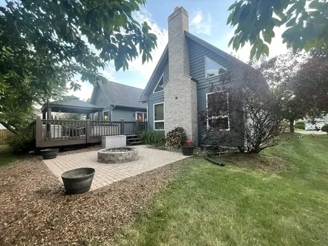1341 Portage Lane Woodstock IL 60098