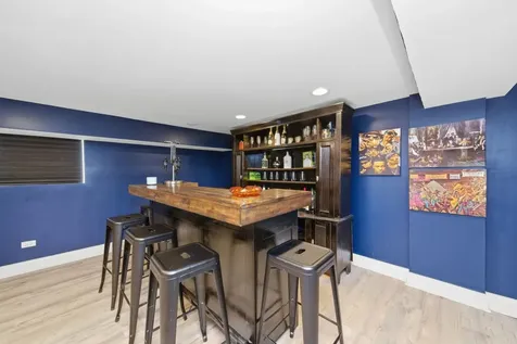 633 North Latrobe Avenue Chicago IL 60644