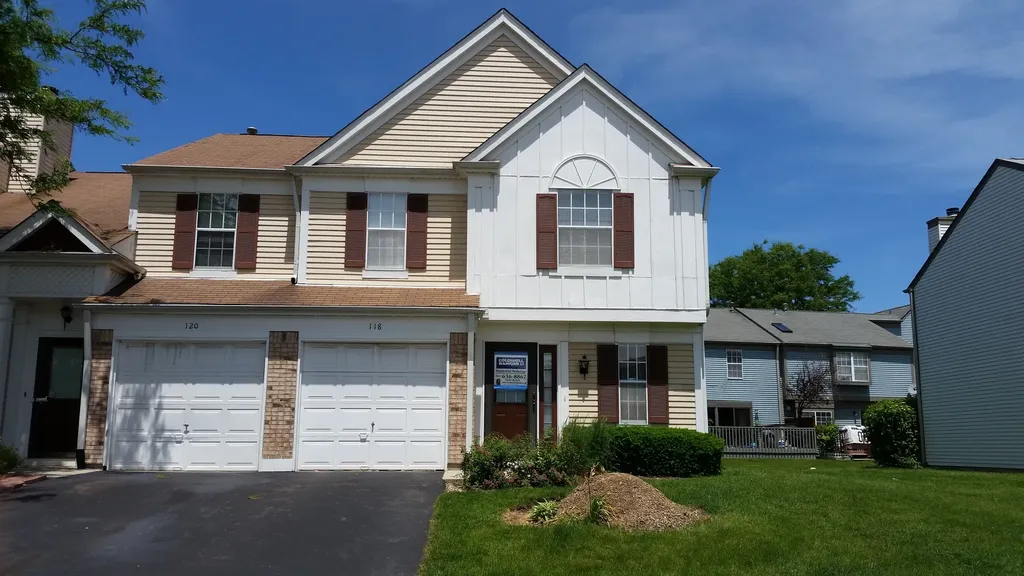 118 West 67th Street Westmont IL 60559