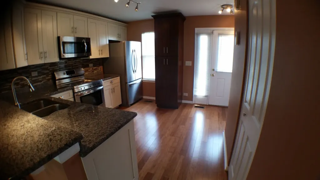 118 West 67th Street Westmont IL 60559