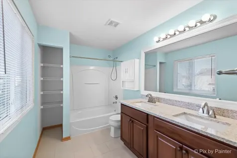 1065 Port Royal Road Pingree Grove IL 60140
