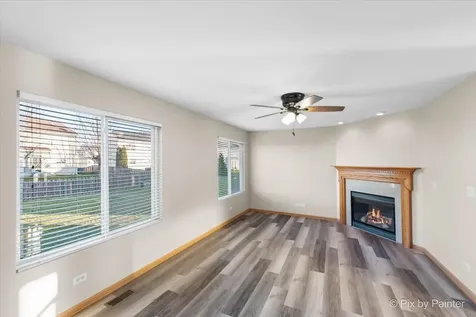 1065 Port Royal Road Pingree Grove IL 60140