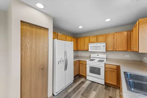 1065 Port Royal Road Pingree Grove IL 60140