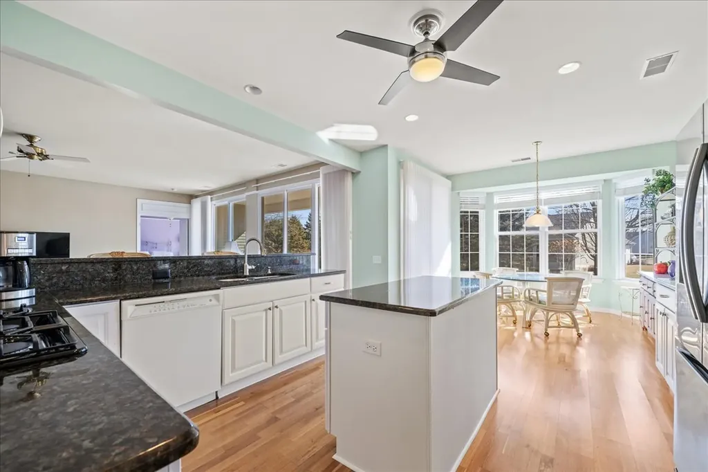 12224 Arlington Drive Huntley IL 60142