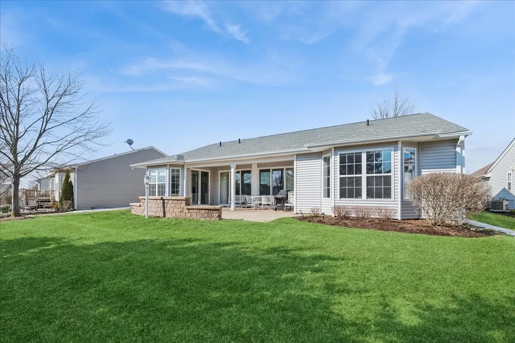 12224 Arlington Drive Huntley IL 60142