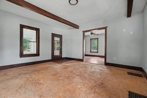 359 West State Street Paxton IL 60957