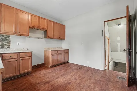 359 West State Street Paxton IL 60957