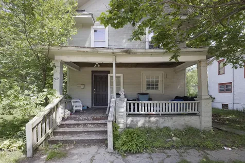 1509 School Street Rockford IL 61101