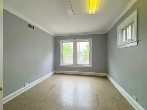 1813 Dempster Street Evanston IL 60201