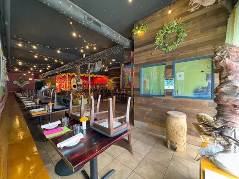 1813 Dempster Street Evanston IL 60201